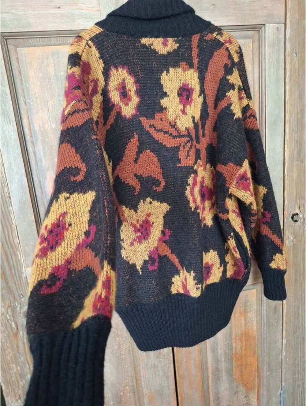 Vintage, extra heavy, warm wool sweater, amazing fall colors, XL. For very cold!